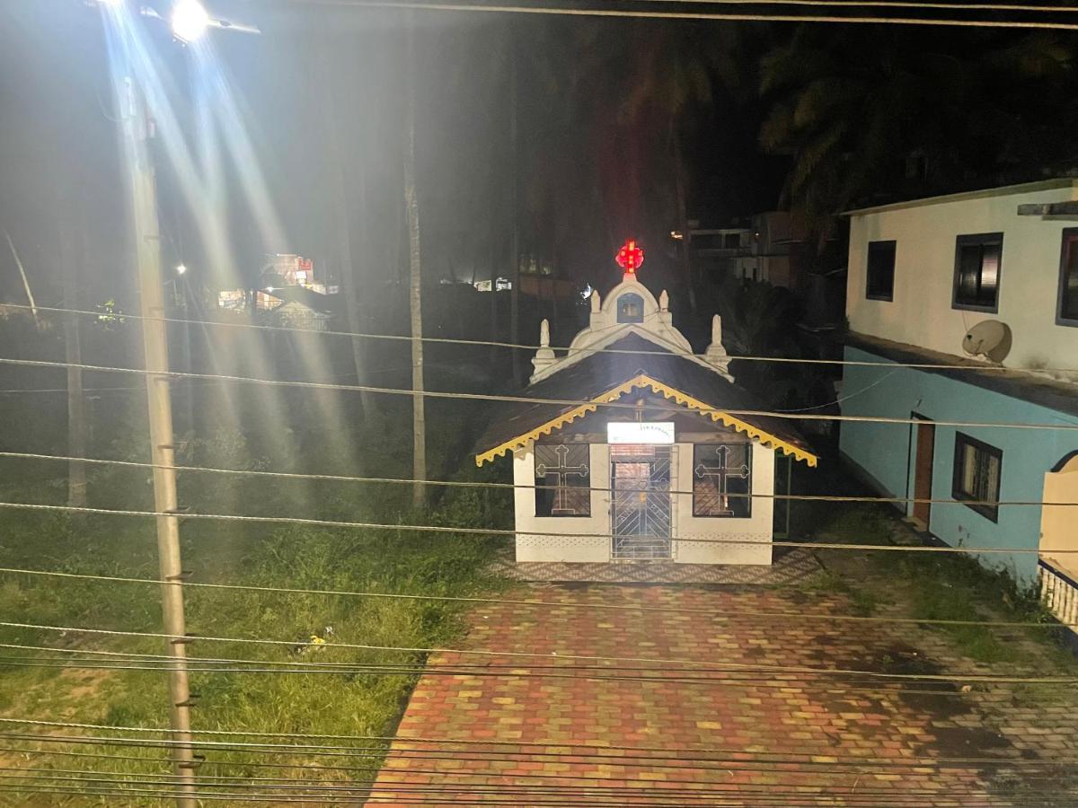 Calangute Beach Corner Exterior foto